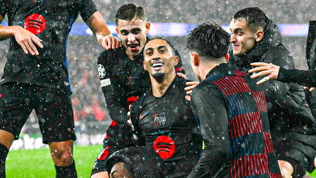 包含利物浦绝杀本菲卡，莱万乌龙送礼欧冠的词条