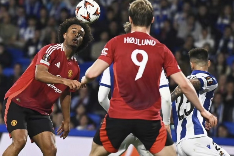 曼联战平尤文，迪玛利亚梅开二度欧联杯