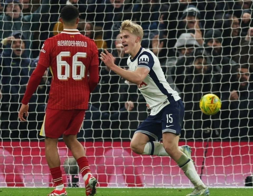 开云下载-包含热刺险胜本菲卡，阿扎尔补时绝平亚洲杯的词条